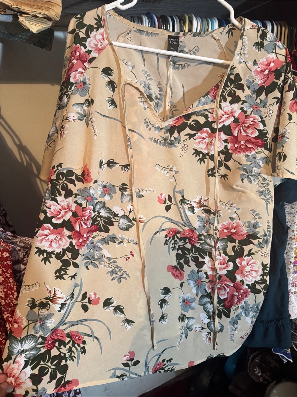 Emory Rose Beige Floral V-Neck Tie Blouse